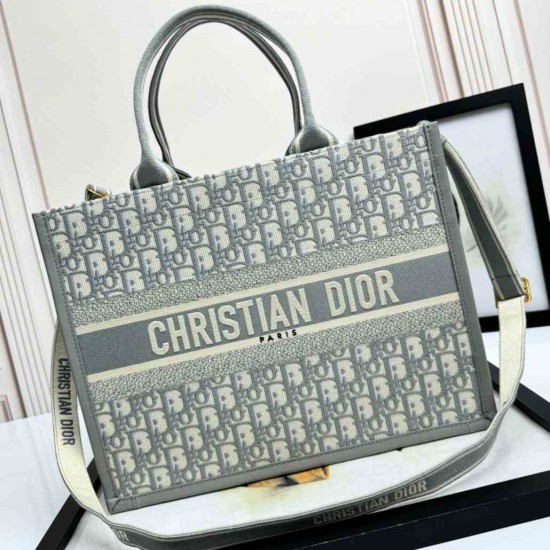 Medium Dior Book Tote