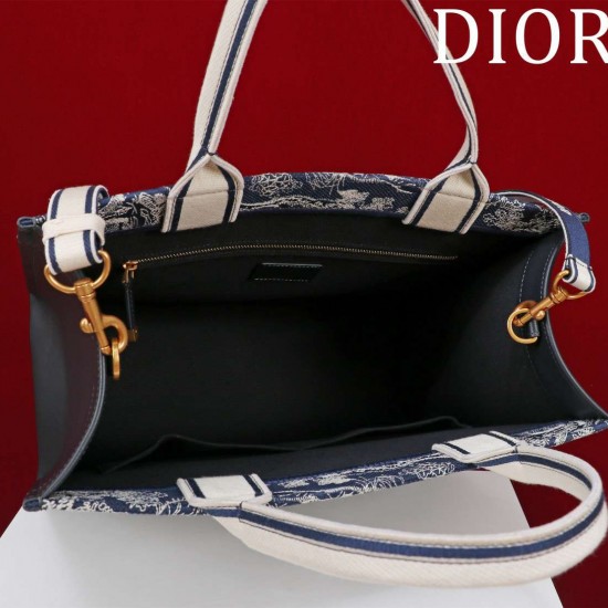 Medium Dior Book Tote