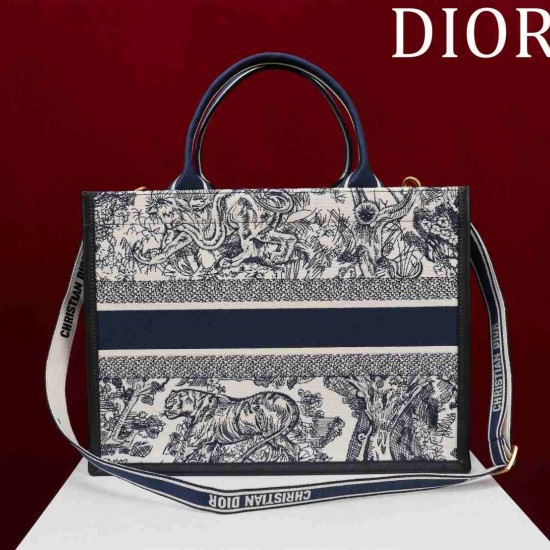 Medium Dior Book Tote