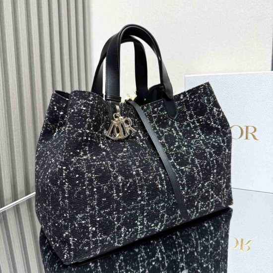 Large Dior Toujours Bag