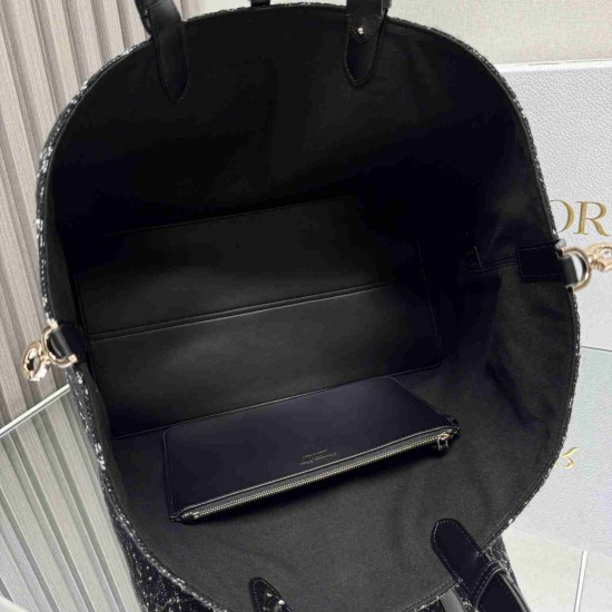 Large Dior Toujours Bag