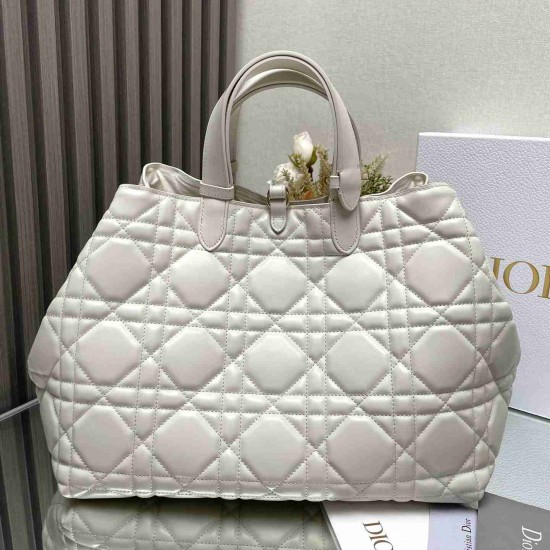 Large Dior Toujours Bag