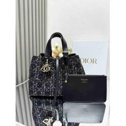 Medium Dior Toujours Bag