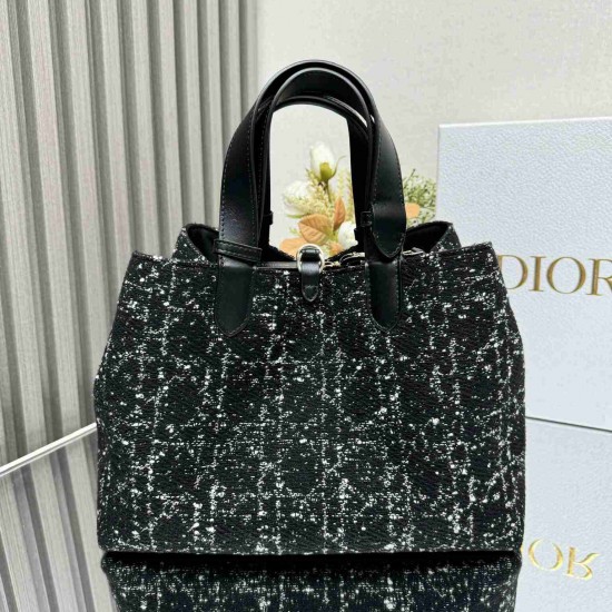 Medium Dior Toujours Bag