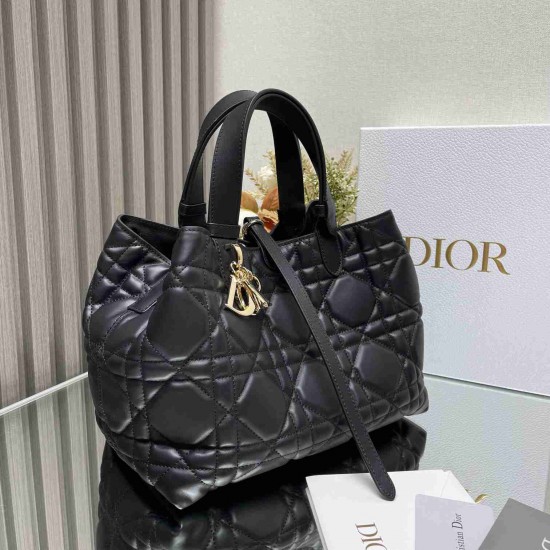 Medium Dior Toujours Bag