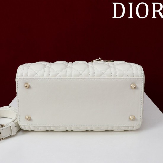 Medium Lady Dior Bag