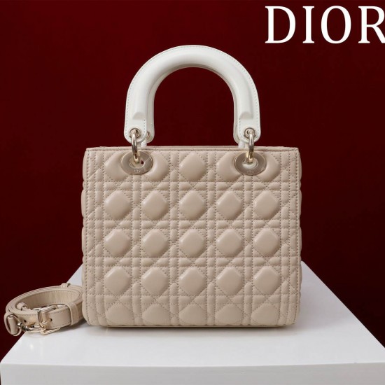 Medium Lady Dior Bag