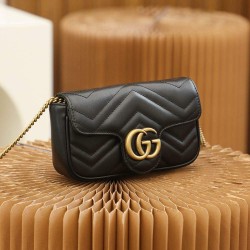 GG Marmont super mini bag