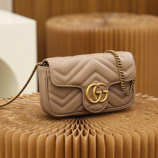 GG Marmont super mini bag